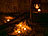 Lunartec 6 Akku-LED-Teelichter, flackernde Flamme, Acrylgläser, Ladestation Lunartec