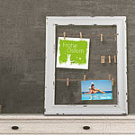 Holzrahmen mit Wäscheleine im Shabby Chic Look