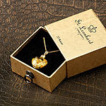 St. Leonhard Vergoldete Kette mit Glas-Herzanhänger gefüllt mit Blattgold Splittern St. Leonhard Damen Halsketten mit Blattgold-Anhängern