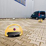 Lescars Automatische Solar-Parkplatzsperre mit Fernbedienung Lescars Parkplatzsperren