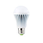 Luminea Highpower-LED-Lampe E27, 9W, dimmbar, tageslichtweiß 5000 K, 720 lm Luminea LED-Tropfen E27 (warmweiß)