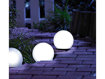 Lunartec Solar-Glas-Leuchtkugel mit LEDs & Dämmerungsautomatik, Ø 9 cm, weiß
