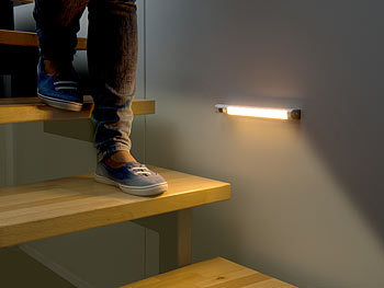 LED-Lichtleiste mit Bewegungsmelder und Lichtsensor warmweiß