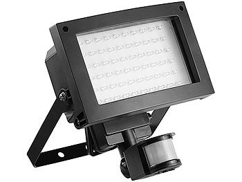 Luminea Außenstrahler 60x 0,06-W-LEDs, PIR-Sensor, Spritzwasserschutz