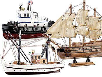 Modellbau Schiffe: Playtastic 3er-Set Schiff-Bausätze Fischkutter, Flaggschiff & Schlepper, aus Holz