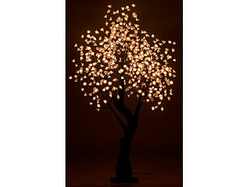 Beleuchteter Kirschblütenbaum