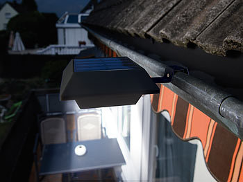LED-Solar-Dachrinnen-Leuchte für mehr Sicherheit am Hauseingang