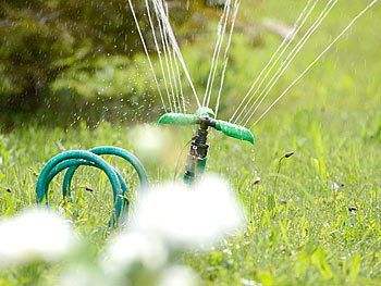 Royal Gardineer 3in1-Gartendusche, Rasensprinkler & Wassernebler, Versandrückläufer