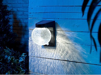 Solar-LED-Außenlampen mit PIR-Sensor, Nachtlicht-Funktion und einstellbarer Farbtemperatur