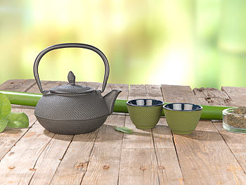 Rosenstein & Söhne Asiatische Teekanne, Untersetzer und 2 Becher aus Gusseisen, olivgrün