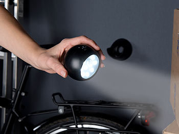 LED-Strahler mit Bewegungsmelder Batterie