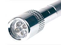 PEARL Aluminium-Taschenlampe mit 4 weißen LEDS PEARL
