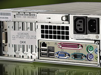 Fujitsu Siemens Esprimo E5600, Sempron 3000+, 512MB RAM, 80GB HDD, DVD-ROM Fujitsu Siemens