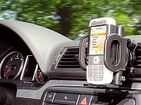 Lescars Universal-Belüftungsgitter-Halterung für Smartphone & Handy Lescars Kfz-Universal-Halterungen