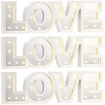 Lunartec LED-Schriftzug "LOVE" aus Holz & Spiegeln mit Timer, 3er-Set Lunartec