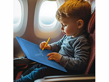 Playtastic 2er-Set magnetische Reise-Zeichentafeln, Stift & Vorlagen, rot & blau