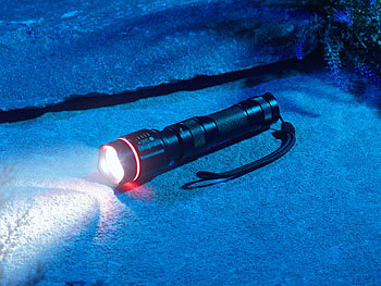 Taschenlampe mit Akku und Ladegerät
