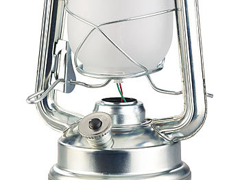Lunartec LED-Sturmlaterne mit Flammen-Effekt, 25 cm Höhe, silberfarben
