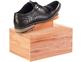 infactory Luxus Schuhputzkasten aus Zedernholz mit Fußstütze