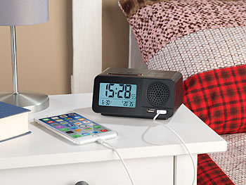 auvisio Funk-Radiowecker mit 2 Weckzeiten, Hygro- & Thermometer, 2x USB, 2 A