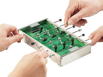 Playtastic Mini-Tischkicker aus robustem Aluminium mit je 7 Spielern pro Seite