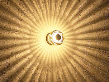 Britesta Wand-/ Effektleuchte Sunbeam für innen und außen, 230V