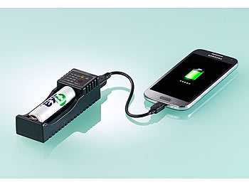 tka 2in1-USB-Reise-Akkuladegerät mit Powerbank-Funktion & Akku, 2.600 mAh