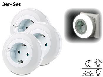 Steckdosennachtlicht: revolt LED-Nachtlicht mit Dämmerungssensor und Steckdose weiß, 3er-Set