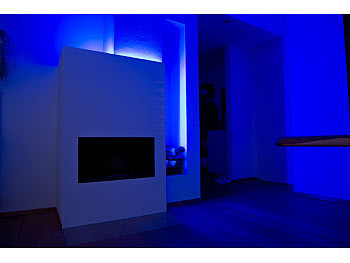 Luminea WLAN-LED-Streifen in RGB, 5 m, Amazon Alexa & Google Assistant komp.