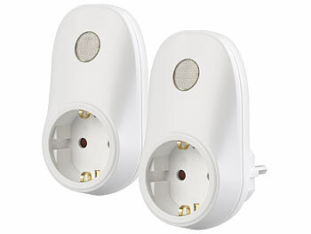 Übergangsstecker: revolt 2er-Set Steckdosen-Adapter mit Lichtsensor, 230V, 690 W Schaltleistung 