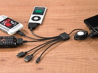 Callstel 6in1 USB-Ladekabel für iPod/iPhone, Handys, MP3-Player & Co. Callstel
