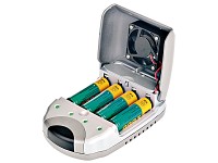 tka Köbele Akkutechnik ULTRA-FAST Akku-Ladegerät AA/AAA mit 4 Akkus NiMH 2700mAh tka Köbele Akkutechnik 